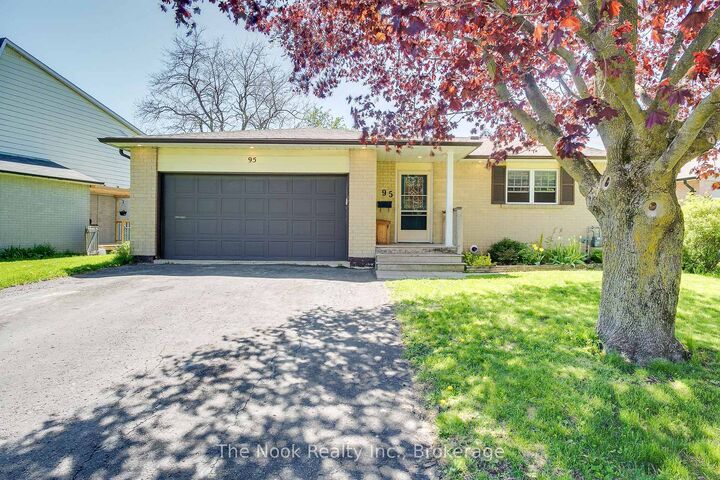 95 Peacock Boulevard — photo 1