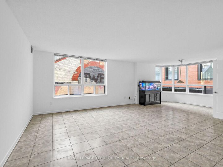 Property Photo: 25 Maitland Street 210 ON M4Y 2W1