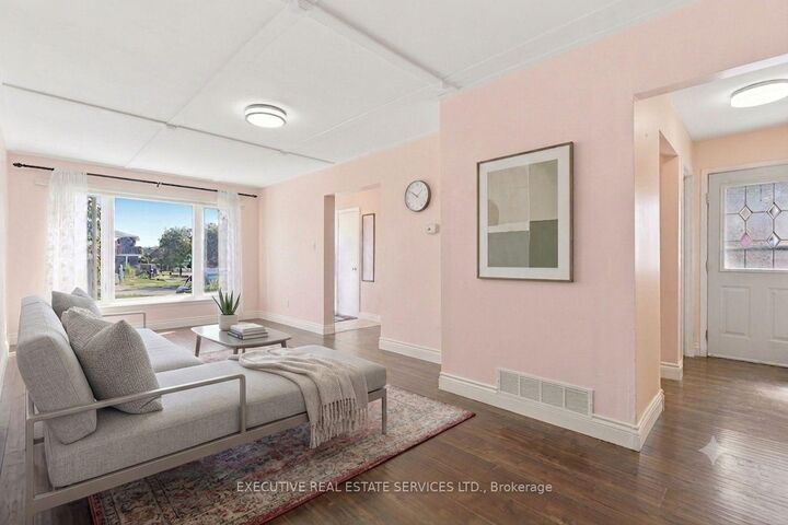 Property Photo: 60 Chipwood Crescent ON L6V 2E5
