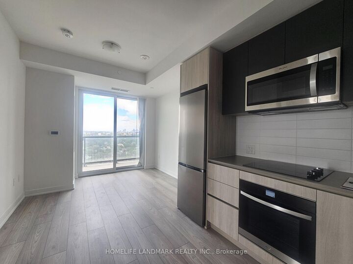 Property Photo:  5858 Yonge Street 2323  ON M2M 3T3 