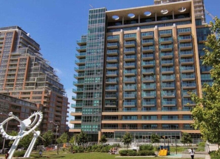 Property Photo:  69 Lynn Williams Street 206  ON M6K 3R7 