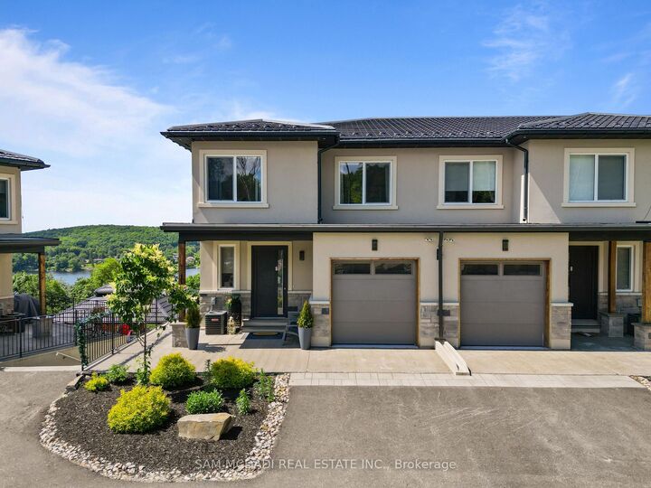 Property Photo: 21 Horizon Lane ON P1H 1V5