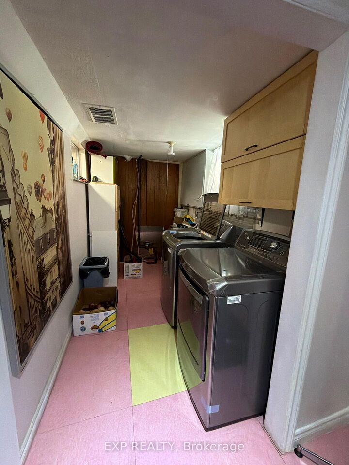 Property Photo:  1375 Birchmount Road E  ON M1P 2E2 