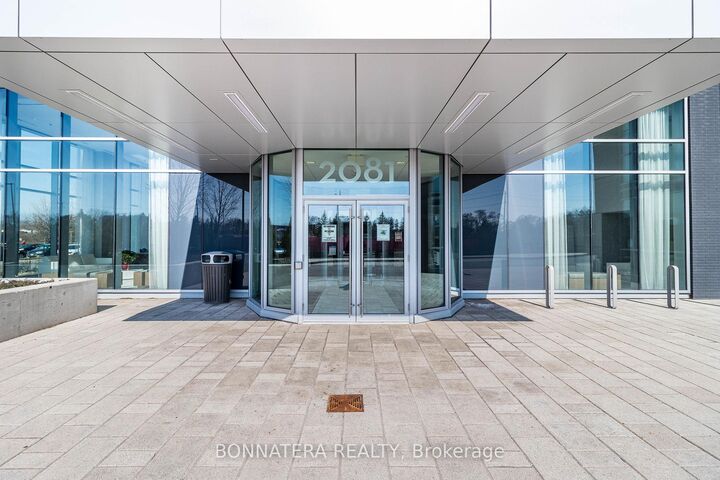 Photo de la propriété:  2081 Fairview Street 803  ON L7R 0E4 