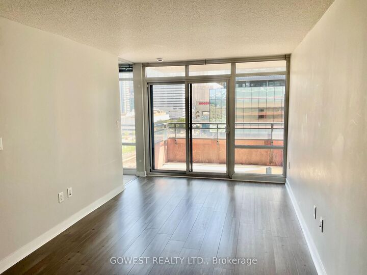 Property Photo:  4K Spadina Avenue 1507  ON M5V 3Y9 