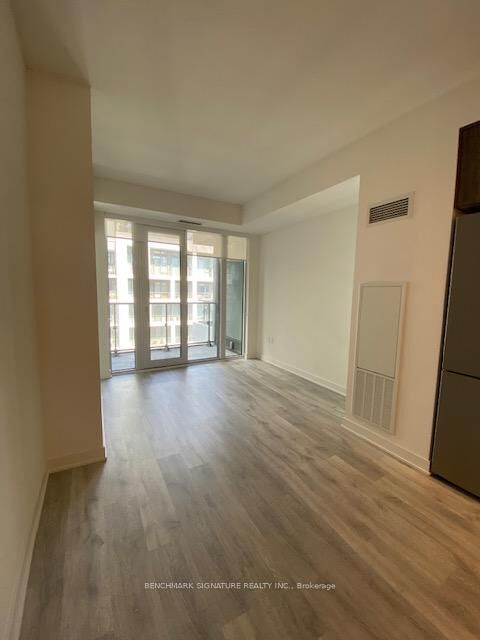 Property Photo:  121 Lower Sherbourne Street 947 SW  ON M5A 0W8 