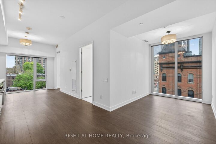 Property Photo: 3 Gloucester Street 512 ON M4Y 0C6