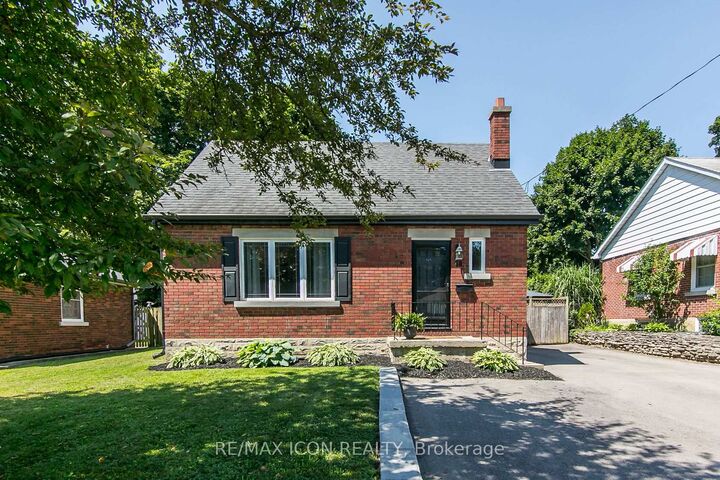 Photo de la propriété:  38 Scrimger Avenue  ON N1R 4V8 