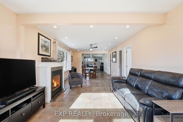 Property Photo: 33 Isle Vista Drive ON L0E 1N0