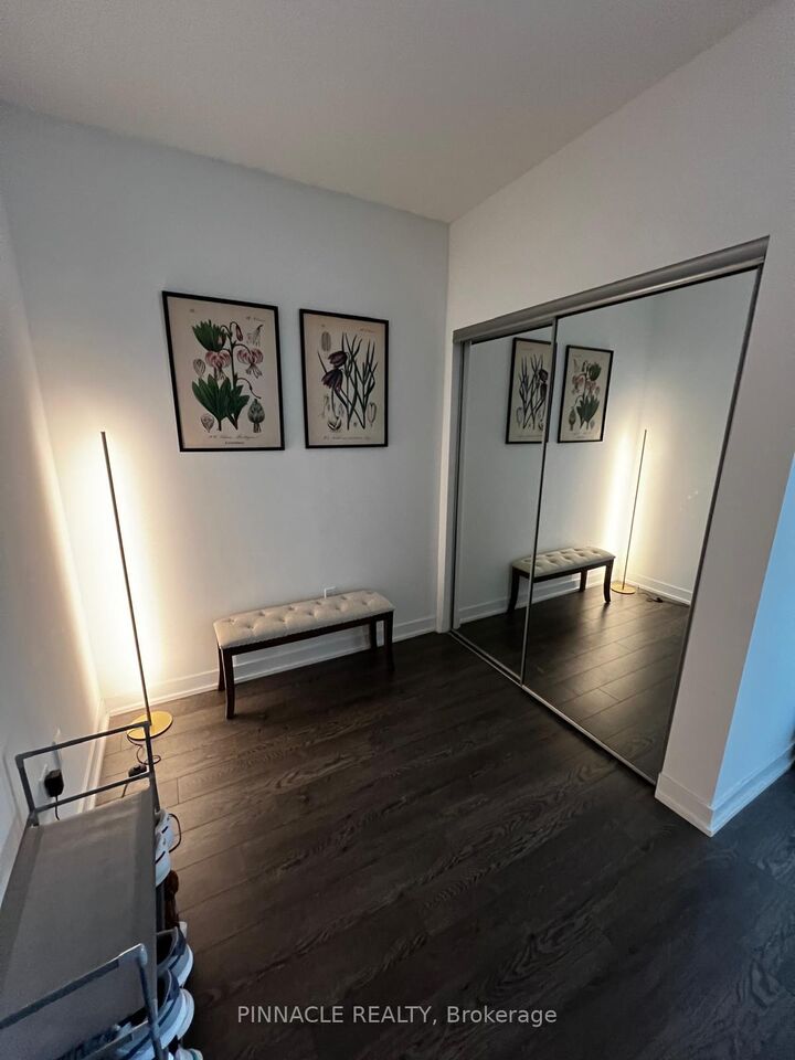 Property Photo: 50 O'Neill Road 1308 ON M3C 0R1
