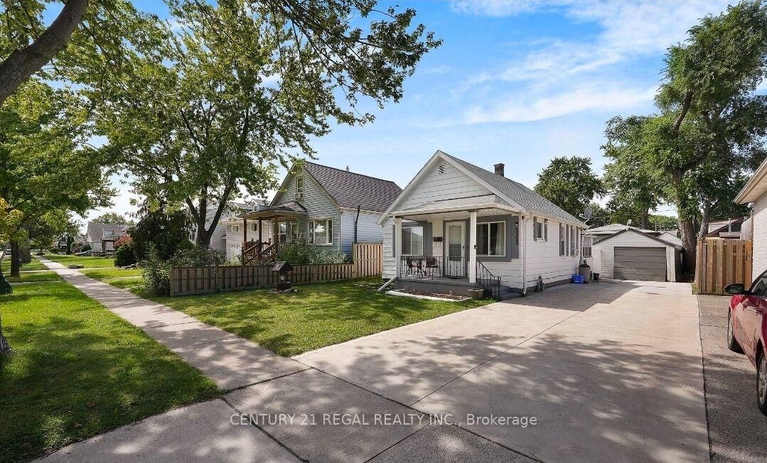 Property Photo: 2325 Chandler Road ON N8W 4A5