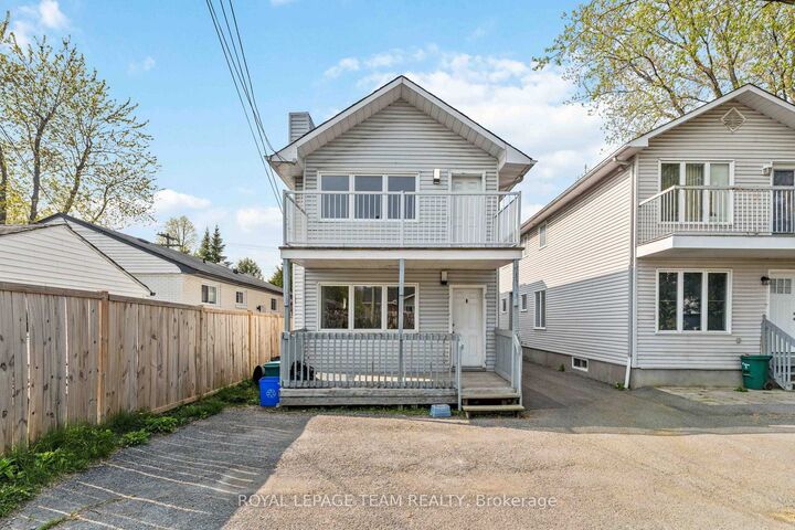 Property Photo: 1420 Raven Avenue B ON K1Z 7Y4