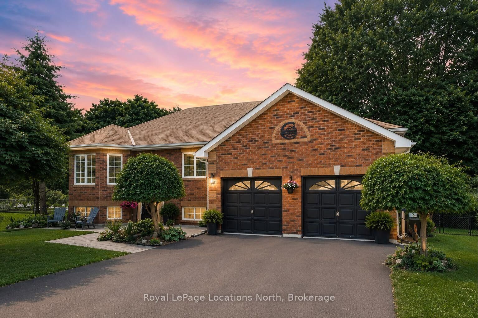 Property Photo: 7 Coles Court ON L9Z 1H5