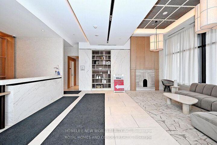Property Photo:  10 Oak Street 1907  ON M5A 0Z1 