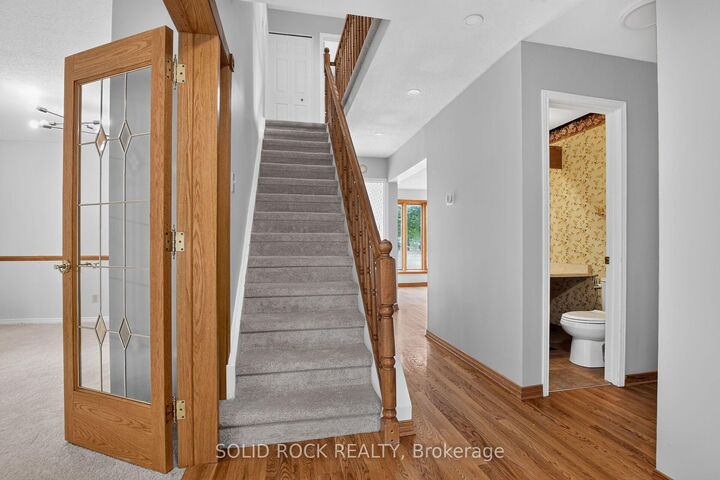 Property Photo: 54 Huntsman Crescent ON K2M 1C4