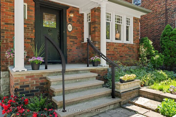 Property Photo: 111 Chudleigh Avenue ON M4R 1T5