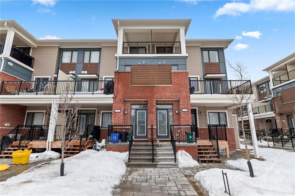 Property Photo: 2254 Watercolours Way ON K2J 6R2