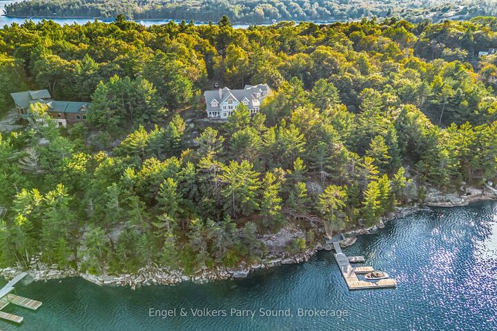 Property Photo: 22 Beacon Point Drive ON P0G 1G0