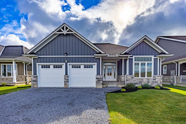218 Schooner Drive — photo 1