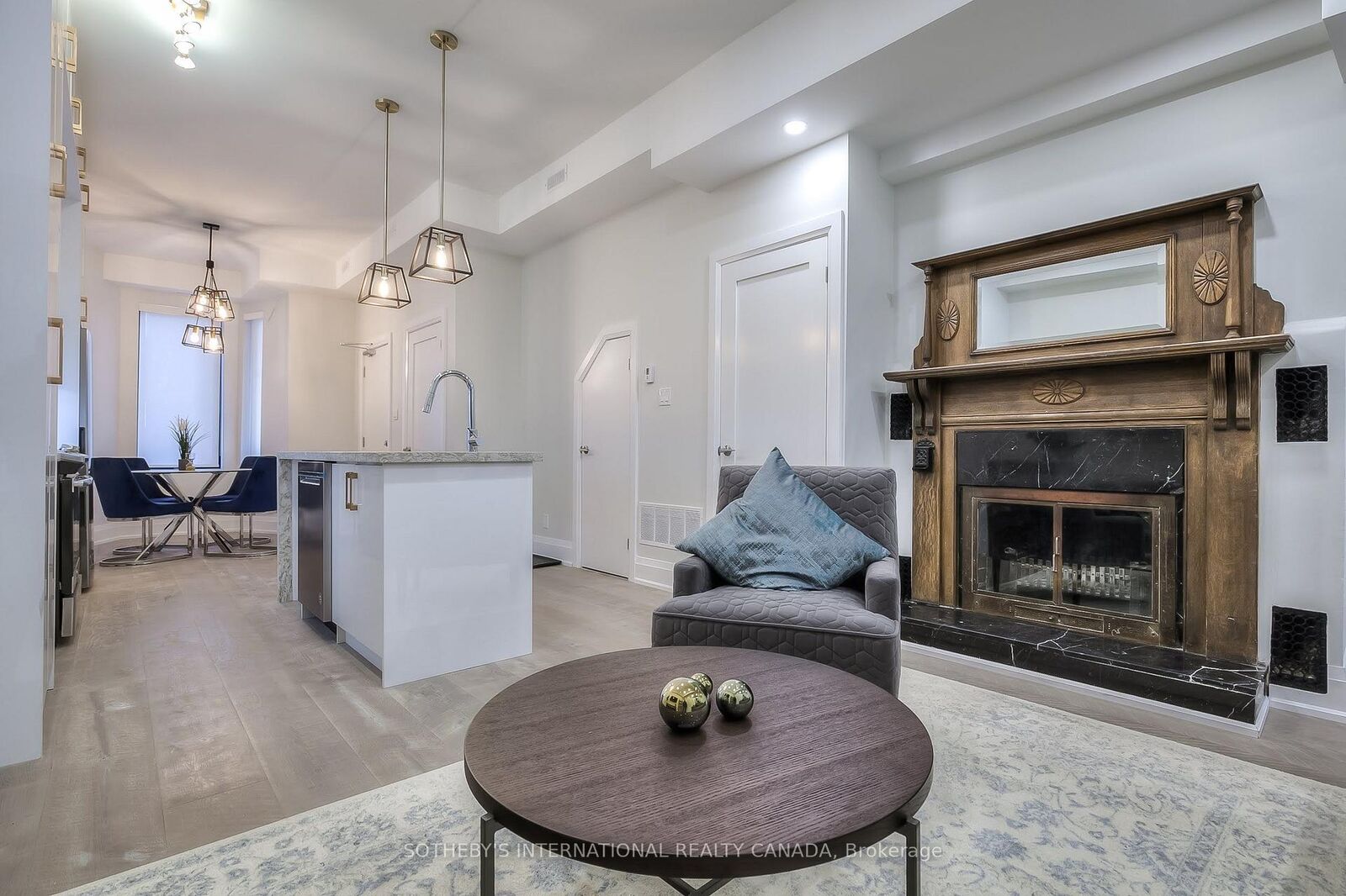 Property Photo: 366 Ontario Street ON M5A 2V7