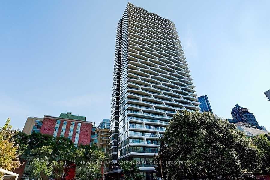 Property Photo:  85 Wood Street 1216  ON M4Y 0E8 