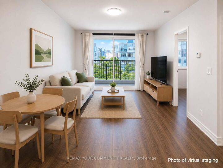 Property Photo:  48 Suncrest Boulevard 522  ON L3T 7Y5 
