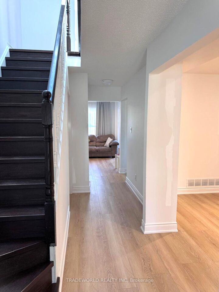 Property Photo: 45 Trafford Crescent ON L3R 7H9