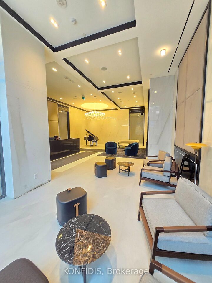 Property Photo: 8 Wellesley Street W 1607 ON M4Y 0J5