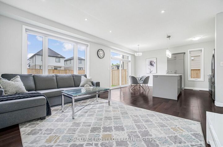 Photo de la propriété:  1266 Twilite Boulevard  ON N6G 0X7 