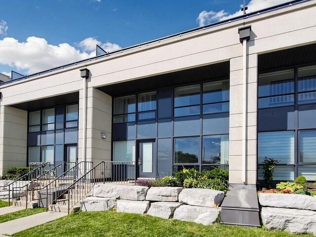 Property Photo:  12 Woodstream Boulevard Th114  ON L4L 8C3 