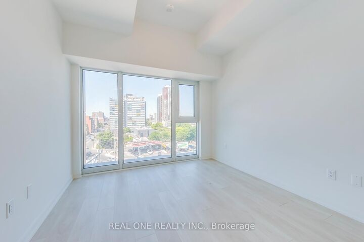 Property Photo:  1285 Dupont Street 603  ON M6H 2A6 