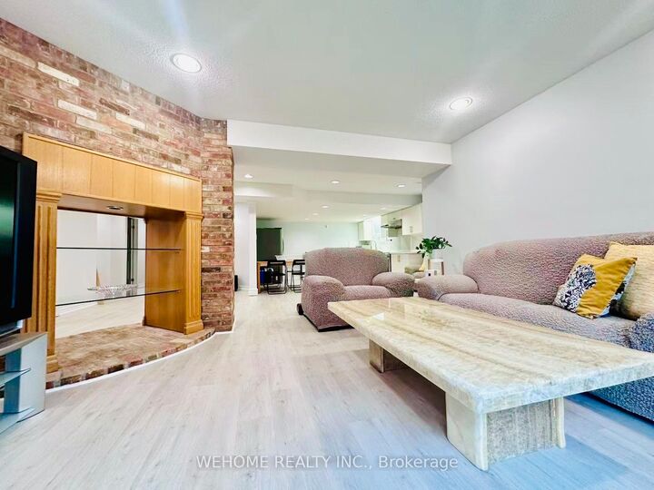 Property Photo:  6 Janus Court Basement  ON M2H 1S4 