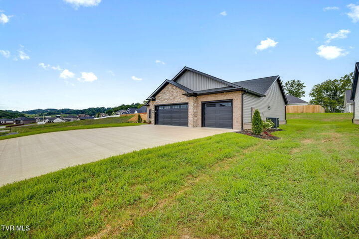 Property Photo:  962 Cabot Cove  TN 37659 