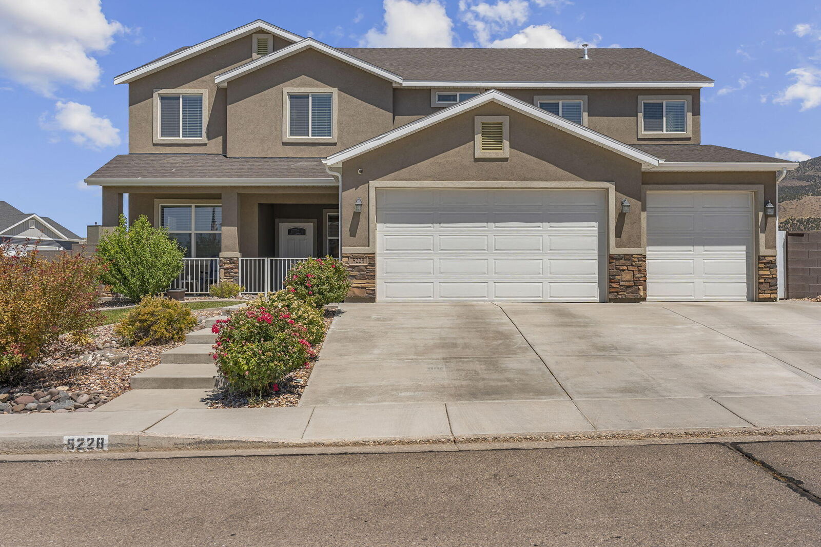 Property Photo:  5228 N Scenic Dr  UT 84721 
