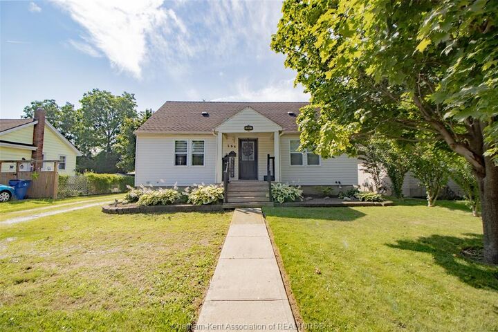 Property Photo: 264 Forest Street ON N7L 2A9