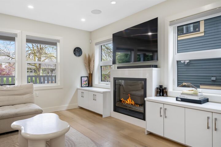 Property Photo: 1758 E 14th Avenue BC V5N 2E2
