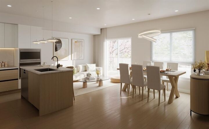 Property Photo: 20675 Eastleigh Crescent 504 BC V3A 4C3
