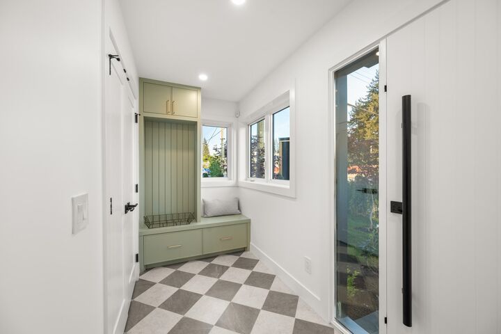 Property Photo: 2491 Lynden Street 1 BC V2T 3C3