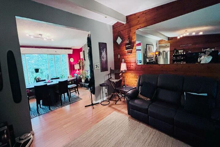 Property Photo: 11333 96 Avenue BC V3V 1V7