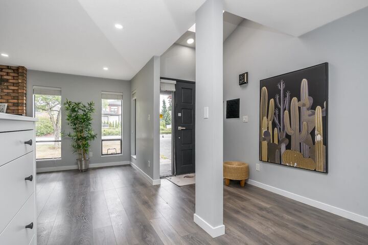 Property Photo: 14956 20 Avenue BC V4A 6T8