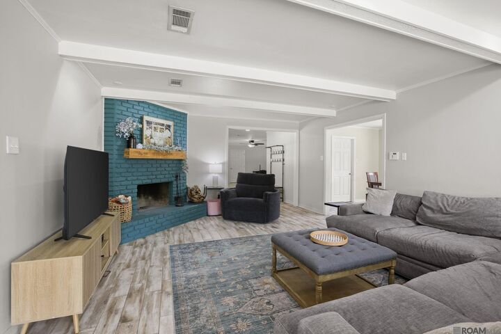 Property Photo: 12715 Mustang Ave LA 70818