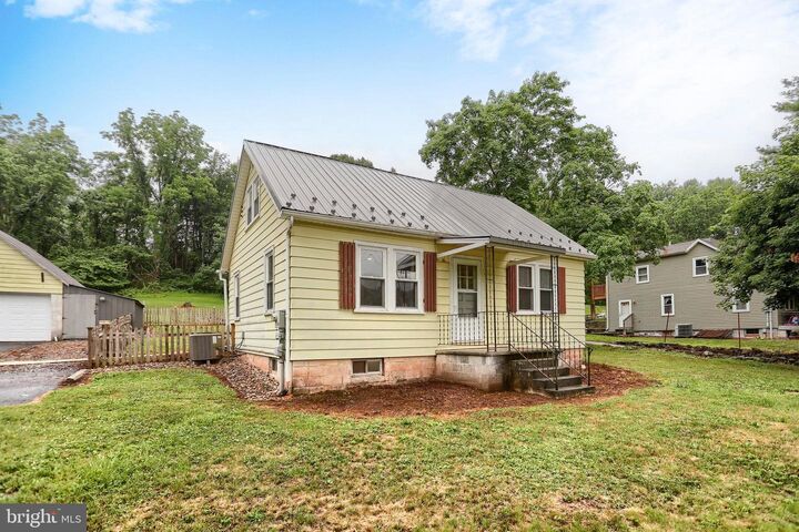 Property Photo:  2731 Fishing Creek Valley Road  PA 17112 