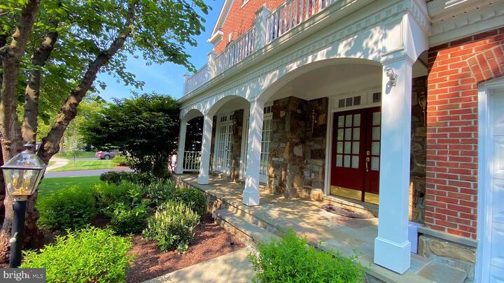 Property Photo:  22757 Portico Place  VA 20148 