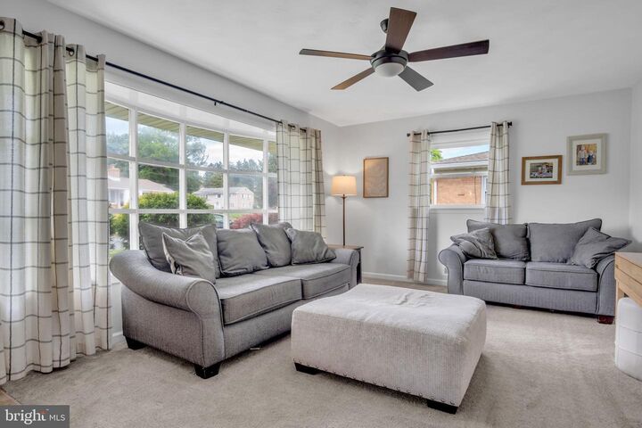 Property Photo: 112 W Green Street PA 17011