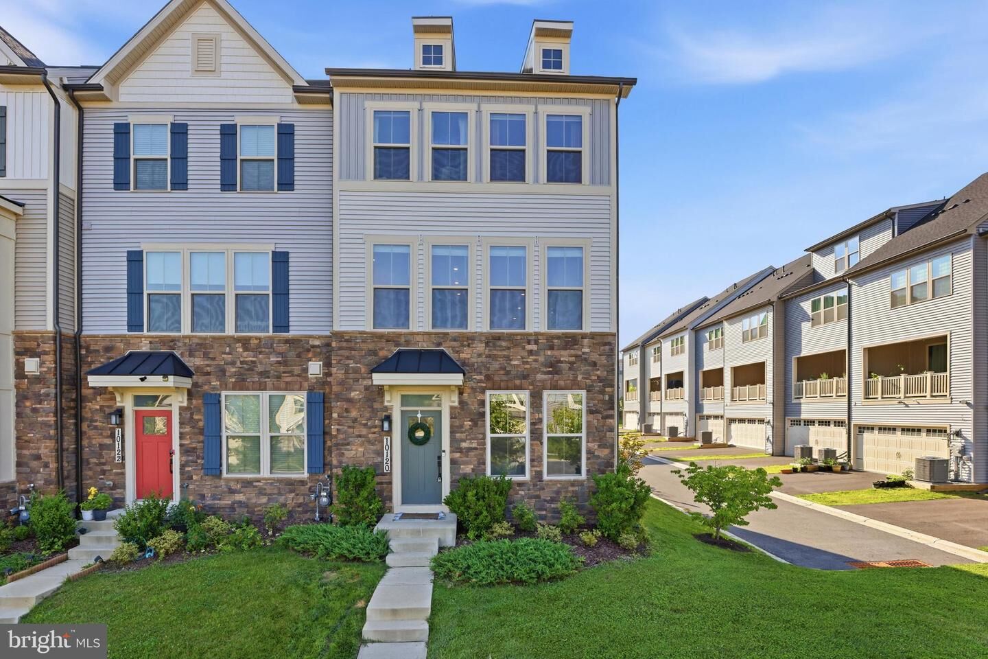 Property Photo: 10120 Stonecat Mews MD 21774