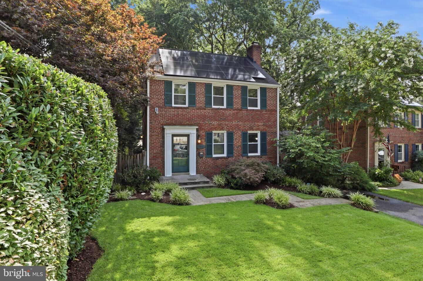 Property Photo: 10211 Sutherland Road MD 20901