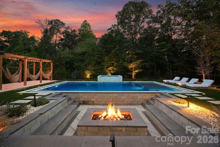 Property Photo:  6632 Old Settlers Road  NC 28173 