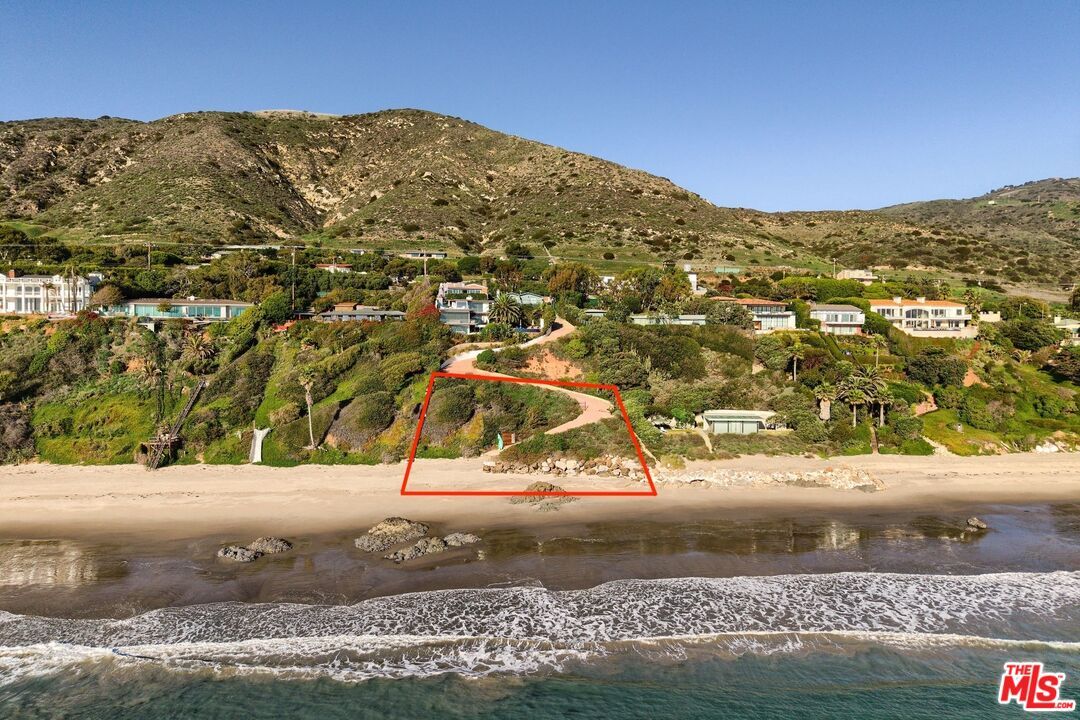 Property Photo:  33398 Pacific Coast Highway  CA 90265 