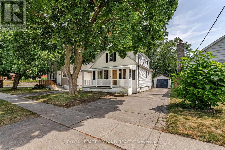 Property Photo: 796 Fleet Street ON N5Y 1R9