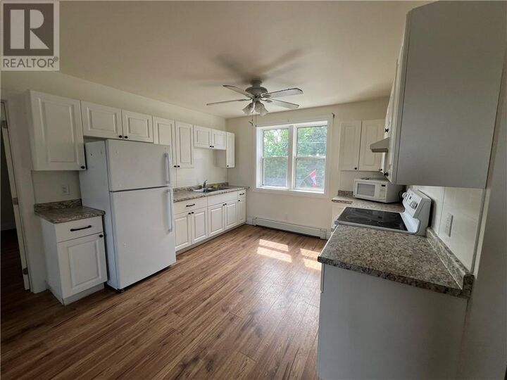 Property Photo:  443 Huron Street Unit# 1  ON P3C 2P7 